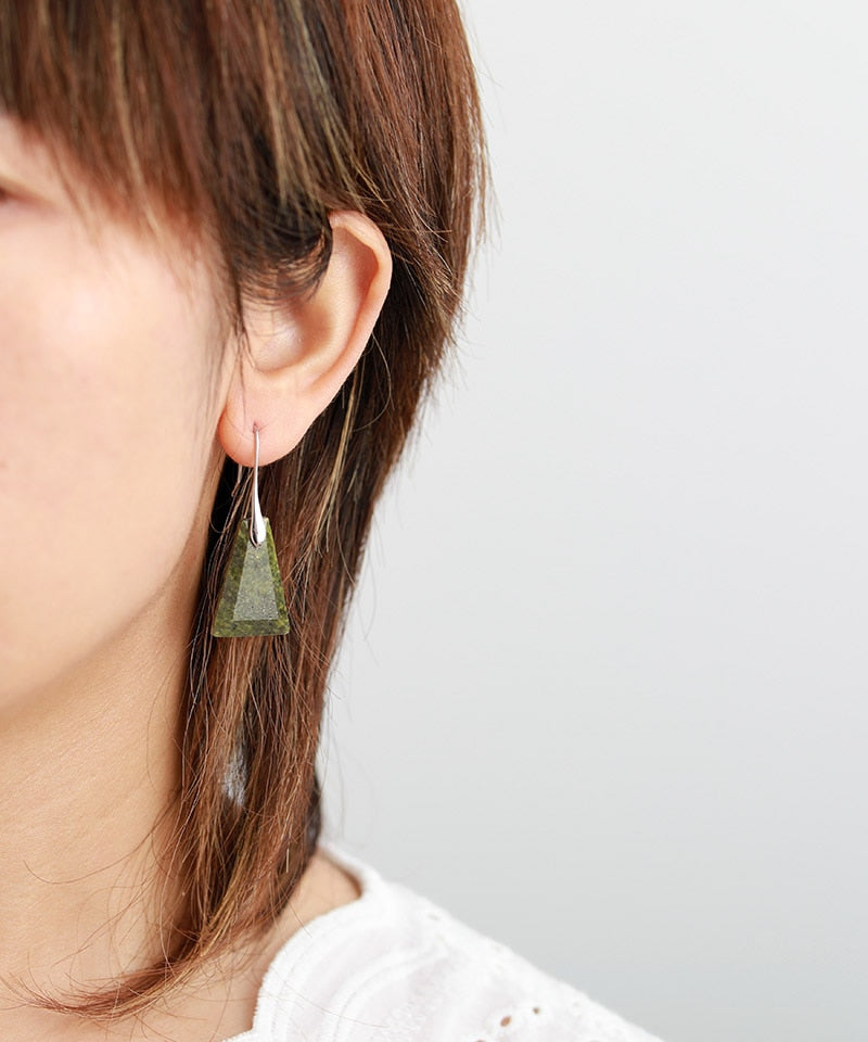 Boucles d'Oreilles Minimalistes en Lapis Lazuli