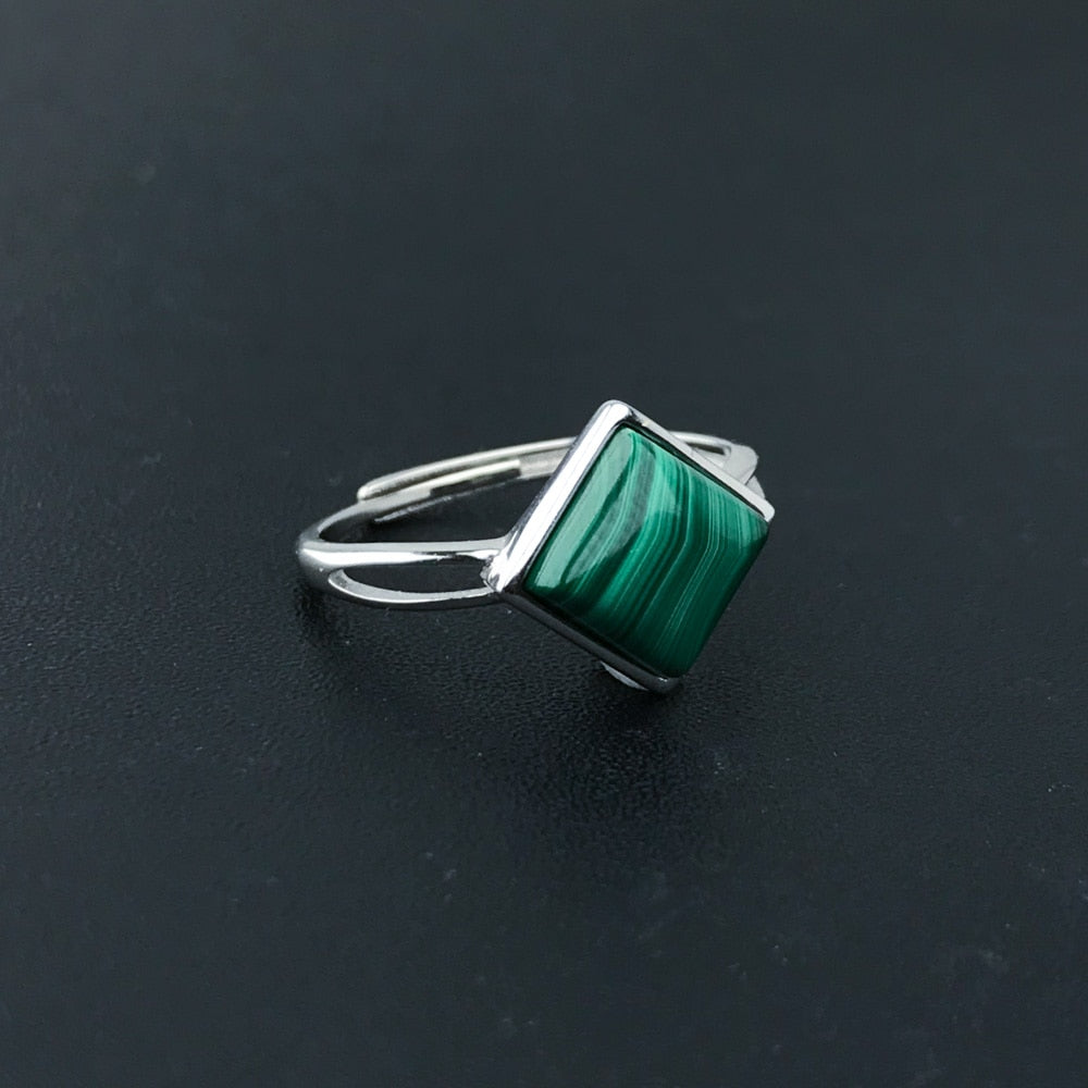 Bague Minimaliste Ajustable en Malachite