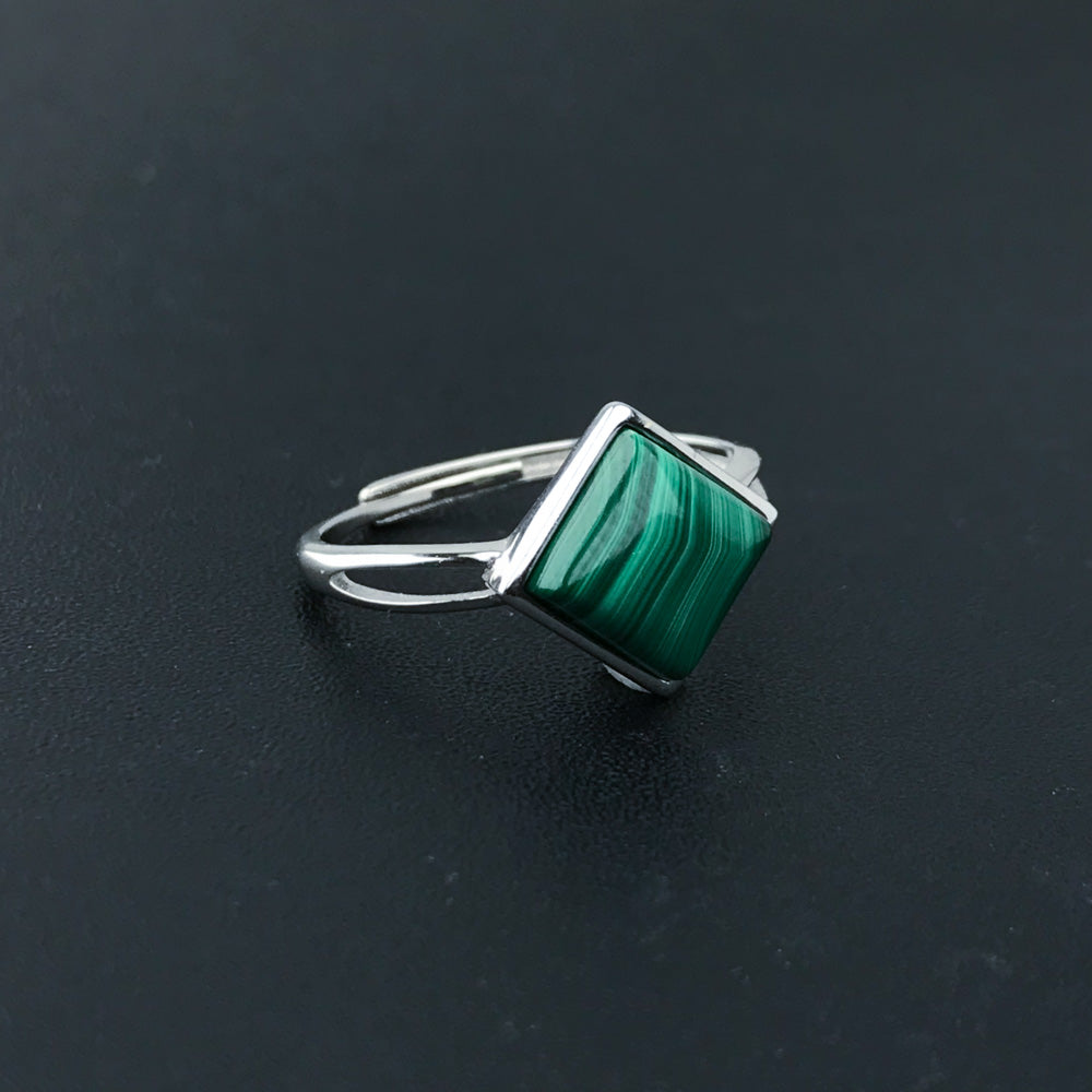 Bague Minimaliste Ajustable en Malachite