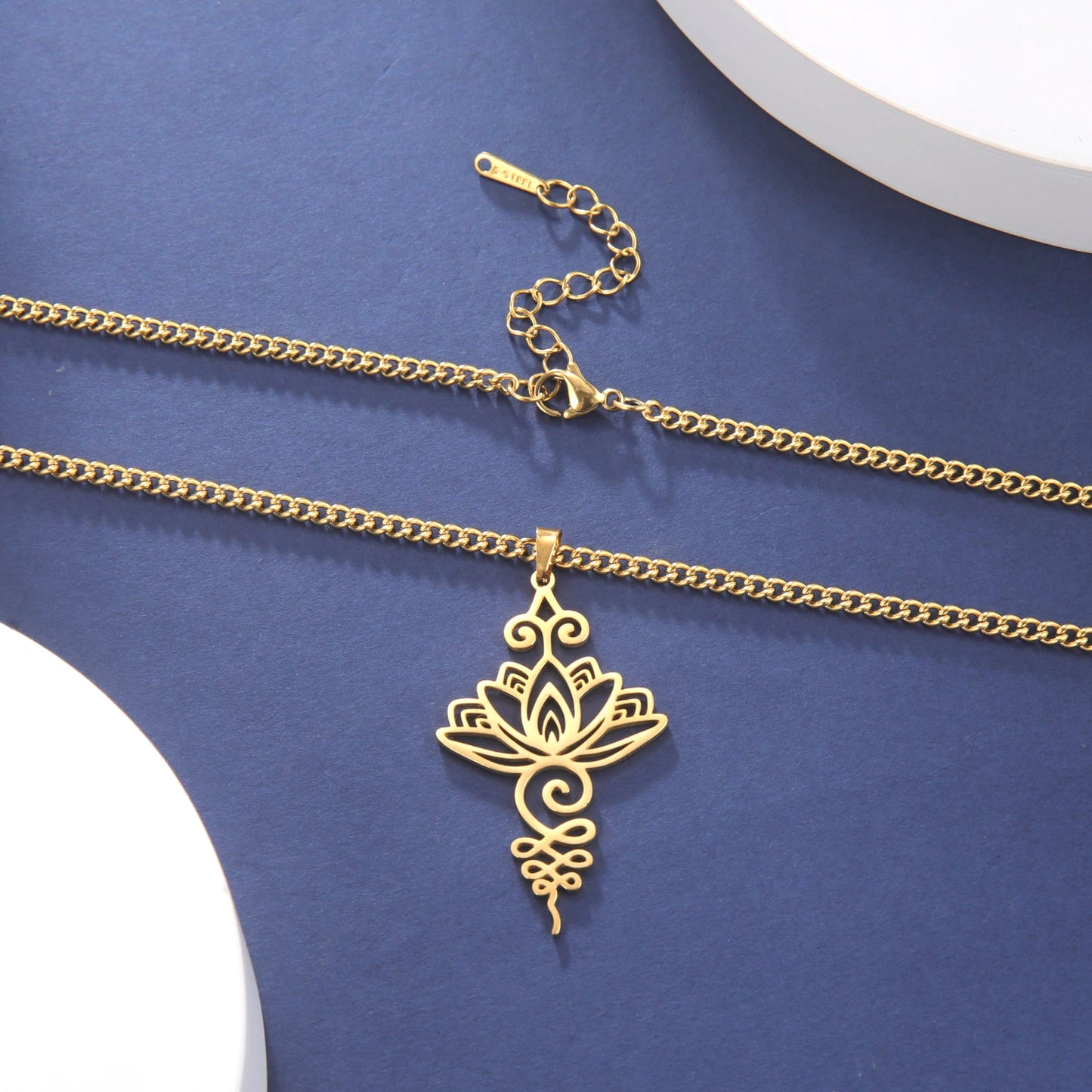 Pendentif "Lotus Unalome"