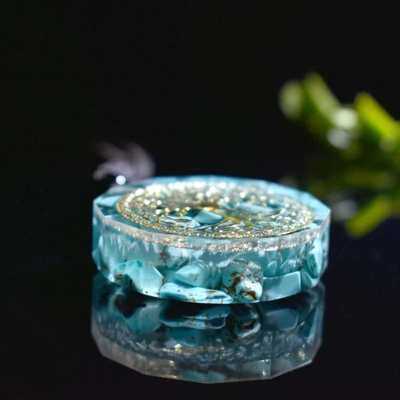 Pendentif Orgonite "Anahata" en Turquoise