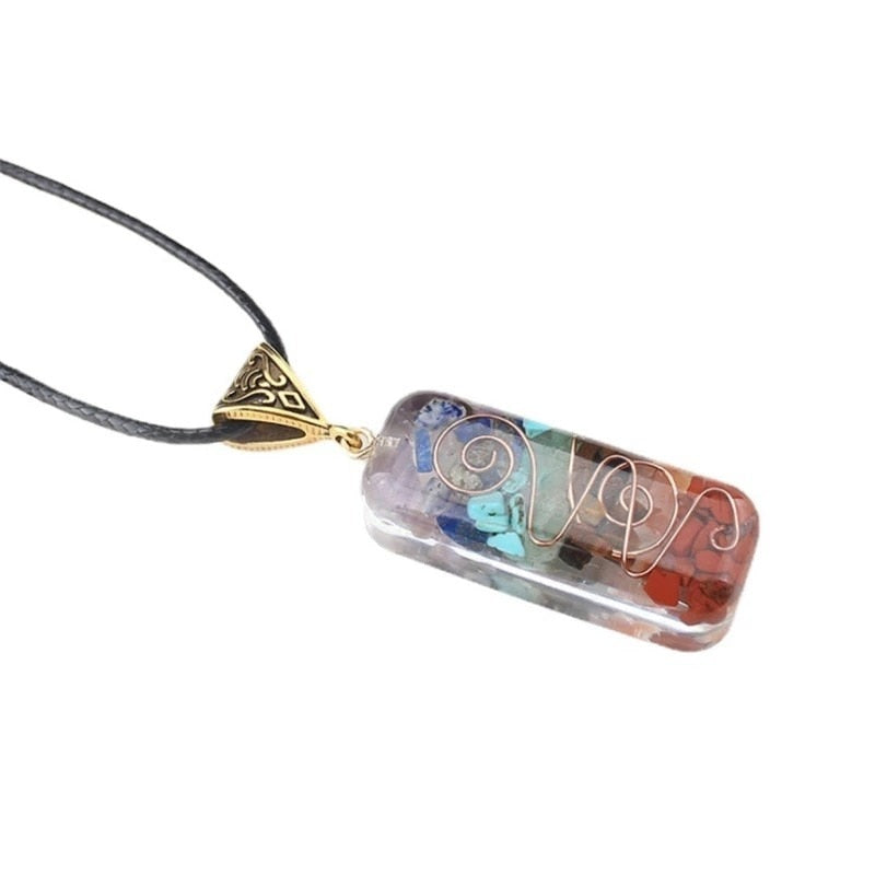Pendentif Orgonite "Harmonie des 7 Chakras"