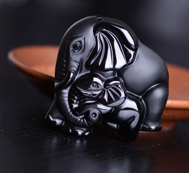 Collier pendentif éléphants en obsidienne